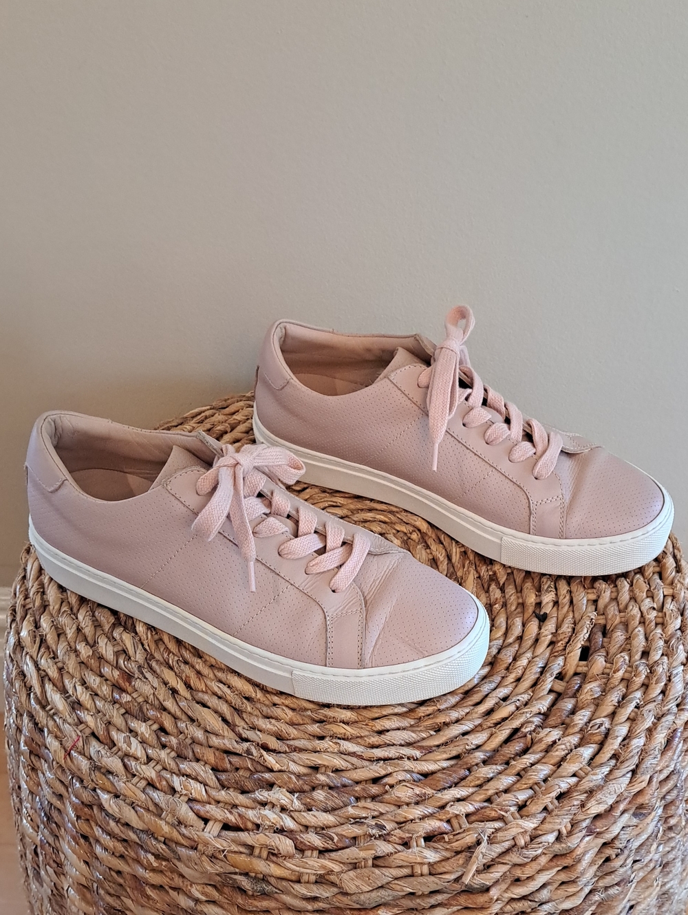 GREATS Brooklyn Womens The Royal Blush Pink Leather Athleisure Low Sneakers 9/39